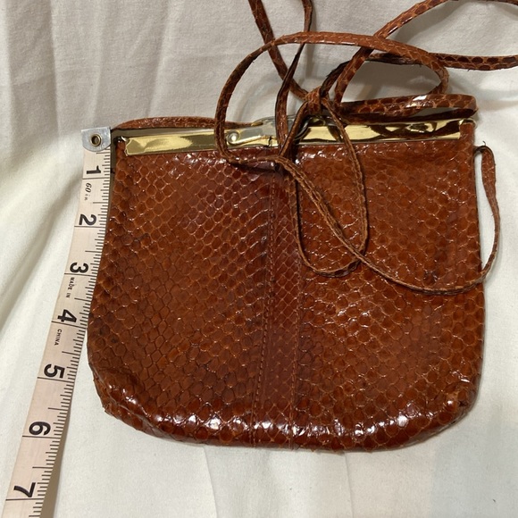 Vintage Small Dark Brown Snake Skin Evening Purse W/Thin Strap Metal hardware - Picture 11 of 12